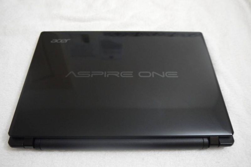 New Laptop Acer Aspire One