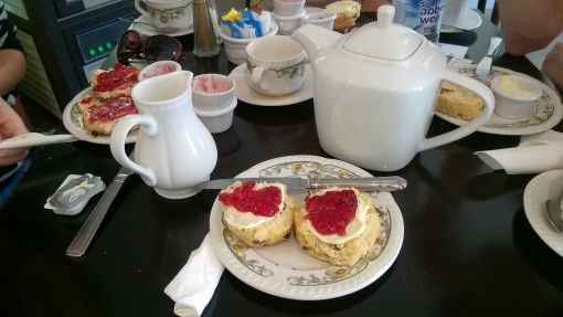 A cream tea at Bwthyn y Bwyd, St David's