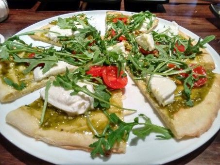 Flat Bread Pizza from The Four Lions Brewery in Leon