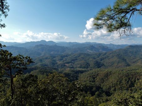 Scenery on the Mae Hong Son Loop in northern Thailand 