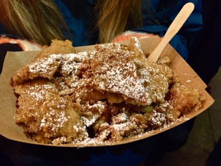 Vegan Christmas pancakes from the Christmas Markets in Cologne