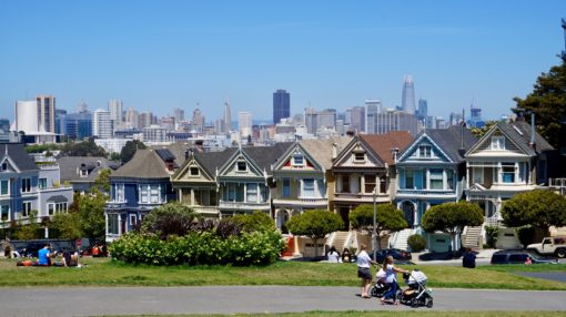 Painted Ladies houses and San Francisco View