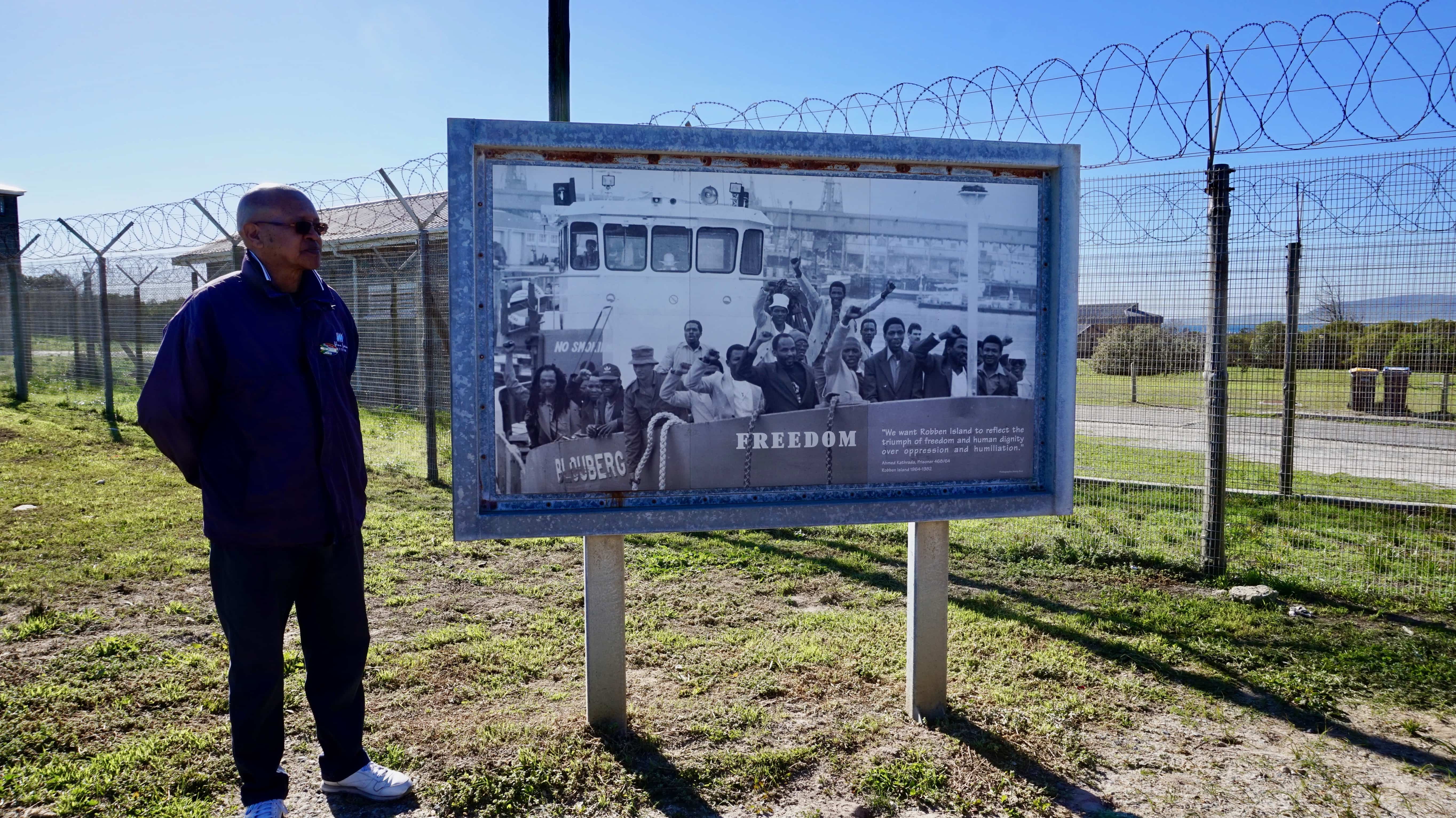 Tour guide at the Robben Island prison, Cape Town 