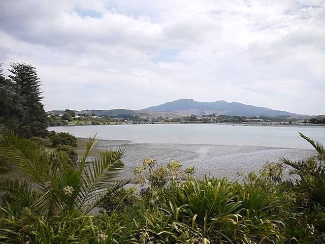 Bay next to Raglan, New Zealand