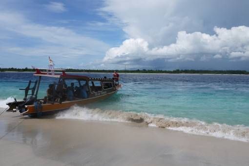 Boat Docking on Gili Trawangan, Indonesia