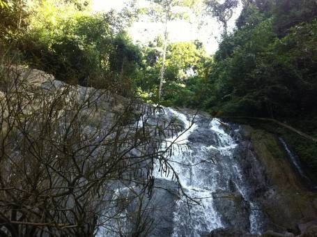 Nam Dee Waterfall