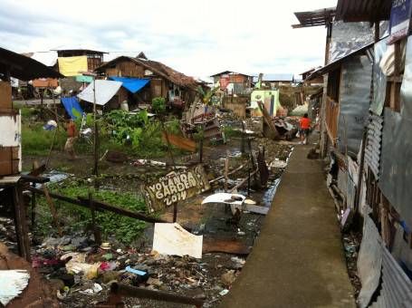 A Neighbourhood Destoryed by Typhoon Yolanda in the Philippines
