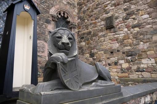 Lion Statue at Edinburgh Castle