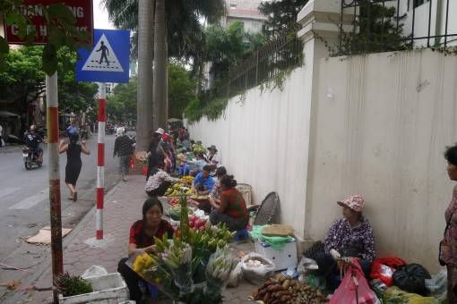 The market on Tran Phu street in Hanoi