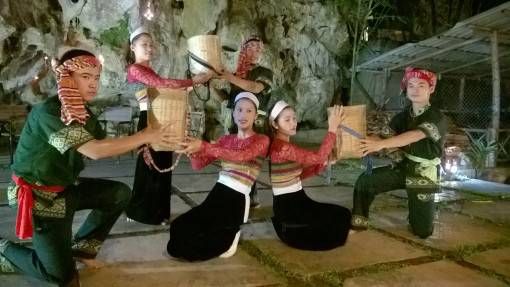 Traditional Black Thai dancers in Mai Chau